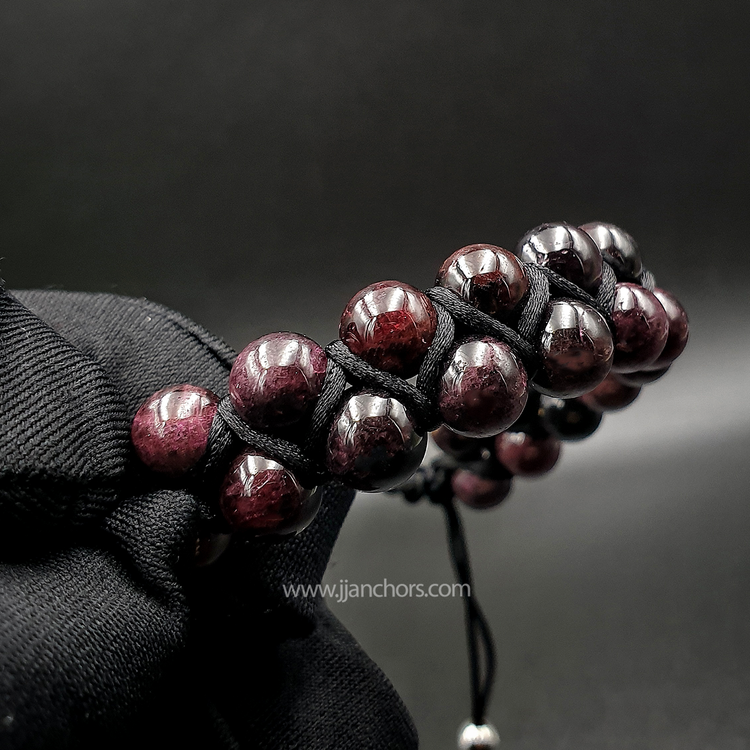 Taranis - Shamballa Red Garnet