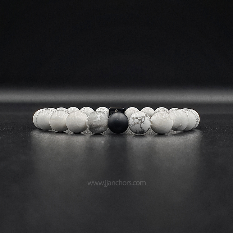 Distance Bracelet - Howlite | Matte Black Onyx