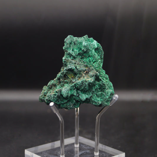 Natural Malachite with Acicular Formation