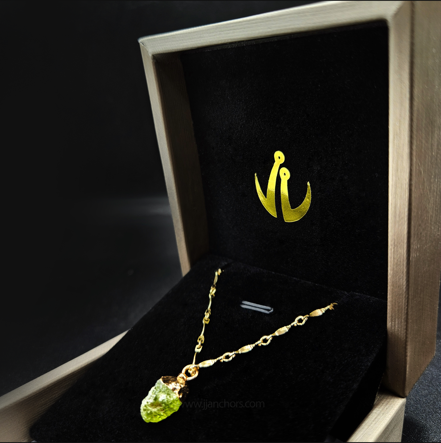 Raw Egyptian Peridot in 10K Gold Necklace | AUGUST Birthstone