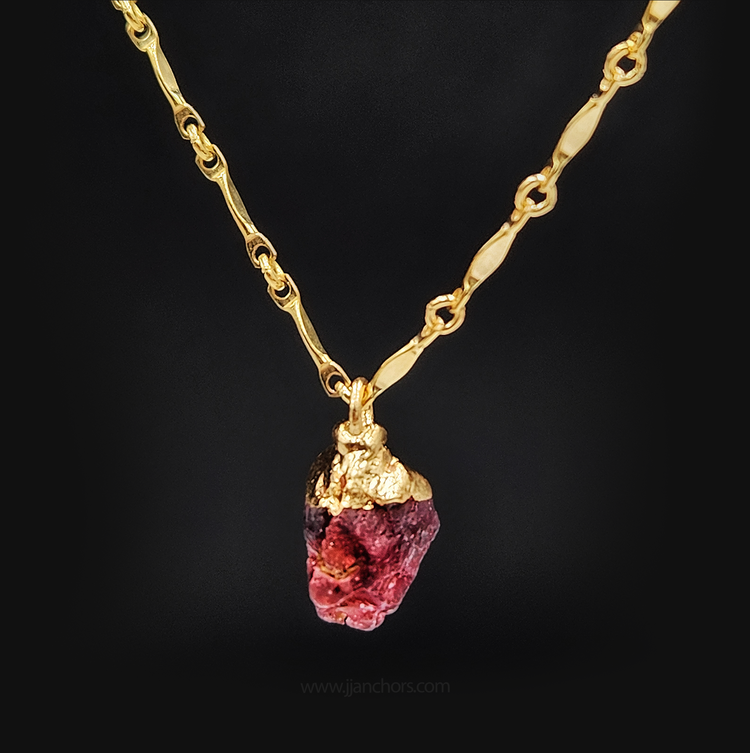 Raw American Garnet in 10K Gold Necklace | JANUARY Birthstone