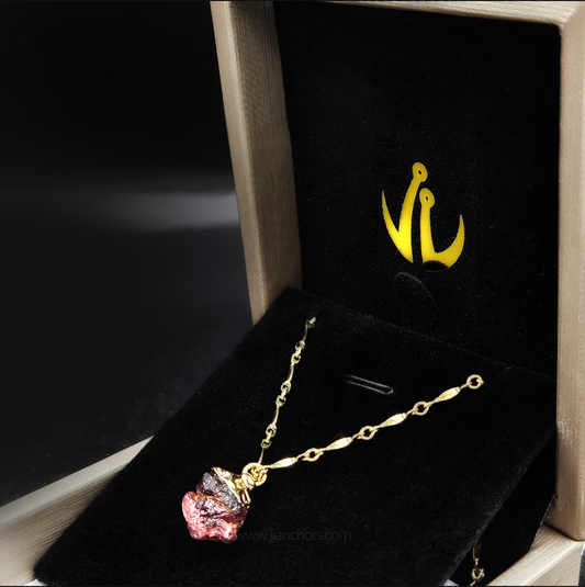 Raw American Garnet in 10K Gold Necklace | JANUARY Birthstone